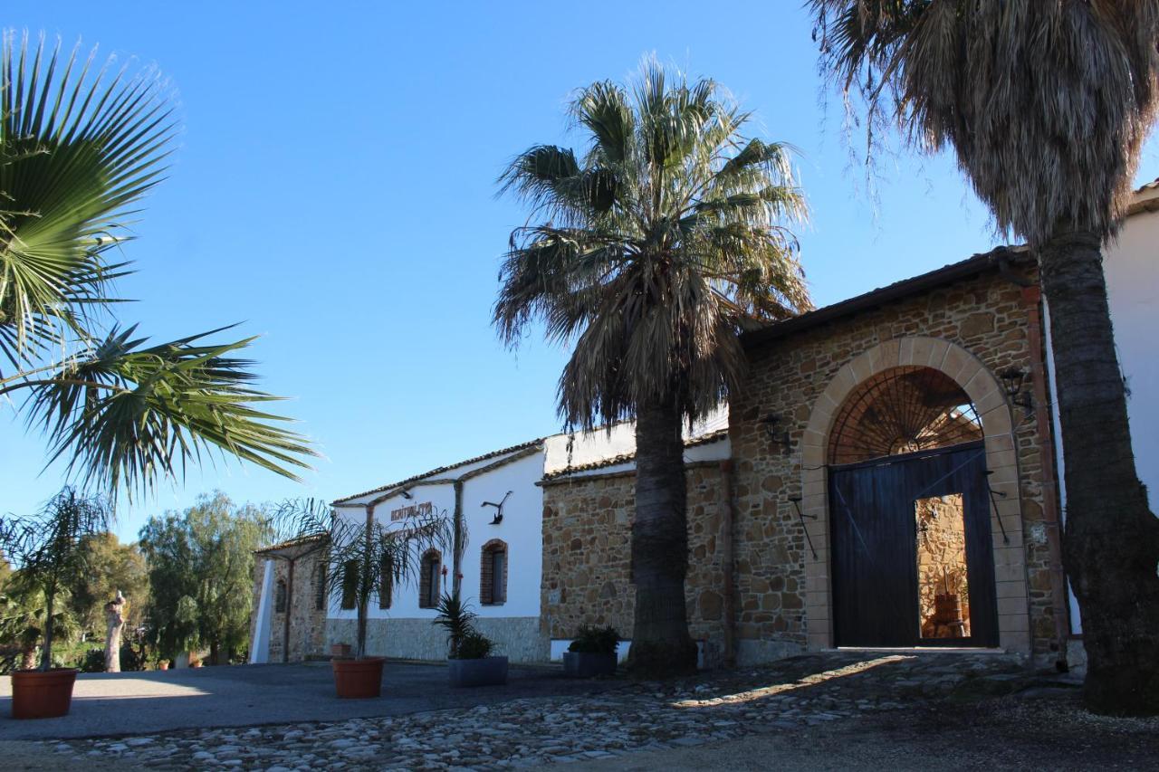 Ponte Calatrasi Agriturismo Roccamena Ngoại thất bức ảnh