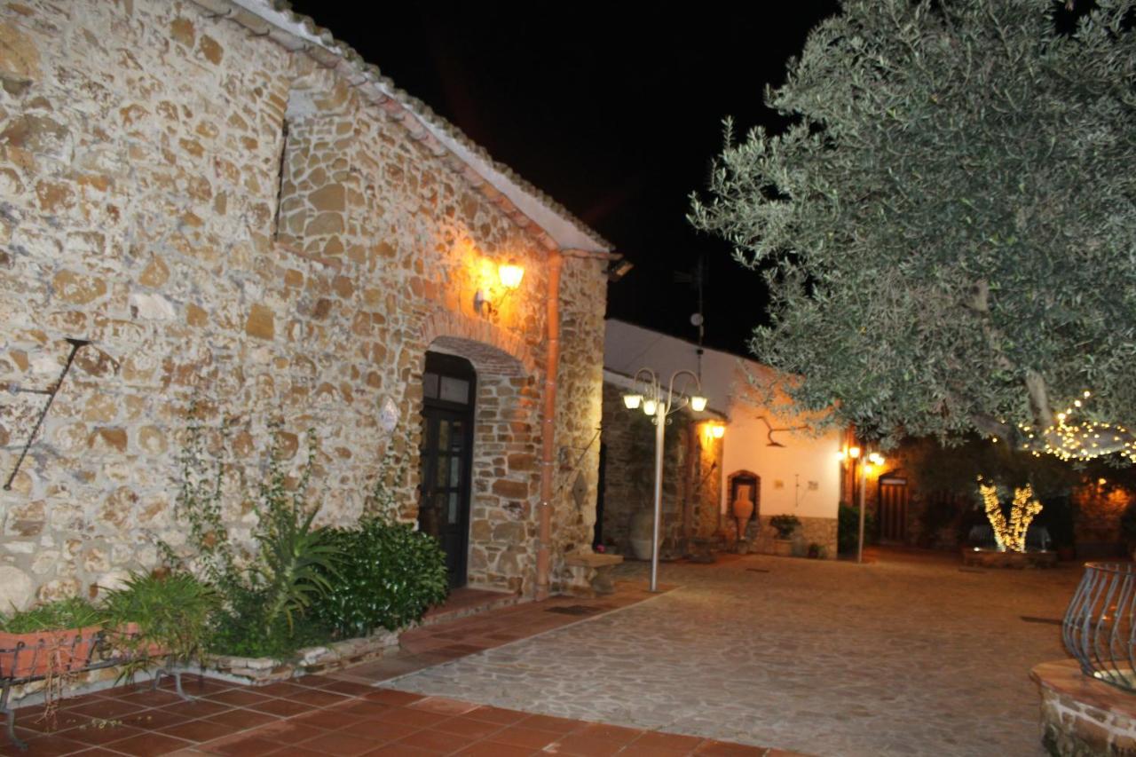 Ponte Calatrasi Agriturismo Roccamena Ngoại thất bức ảnh