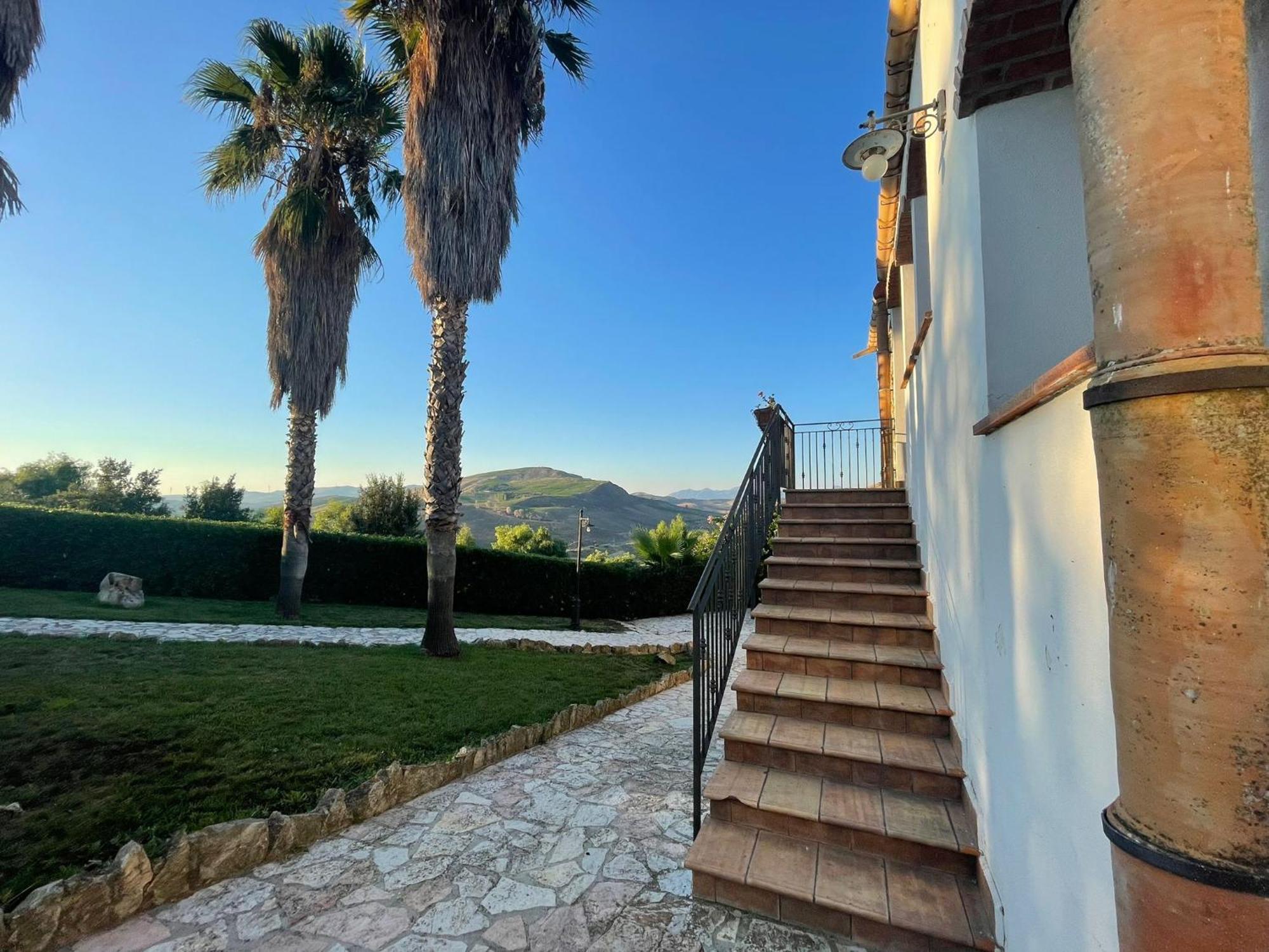 Ponte Calatrasi Agriturismo Roccamena Ngoại thất bức ảnh