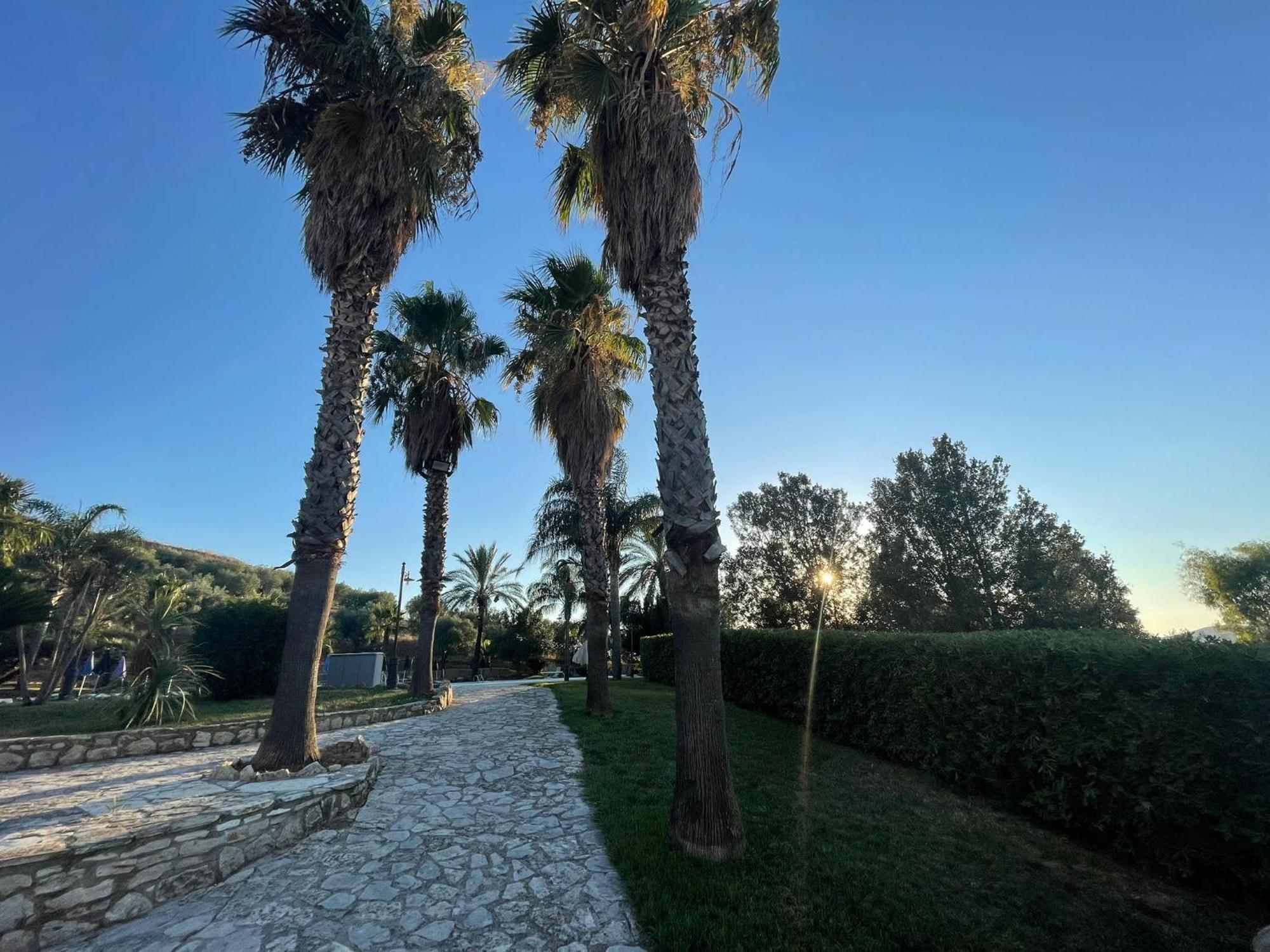 Ponte Calatrasi Agriturismo Roccamena Ngoại thất bức ảnh
